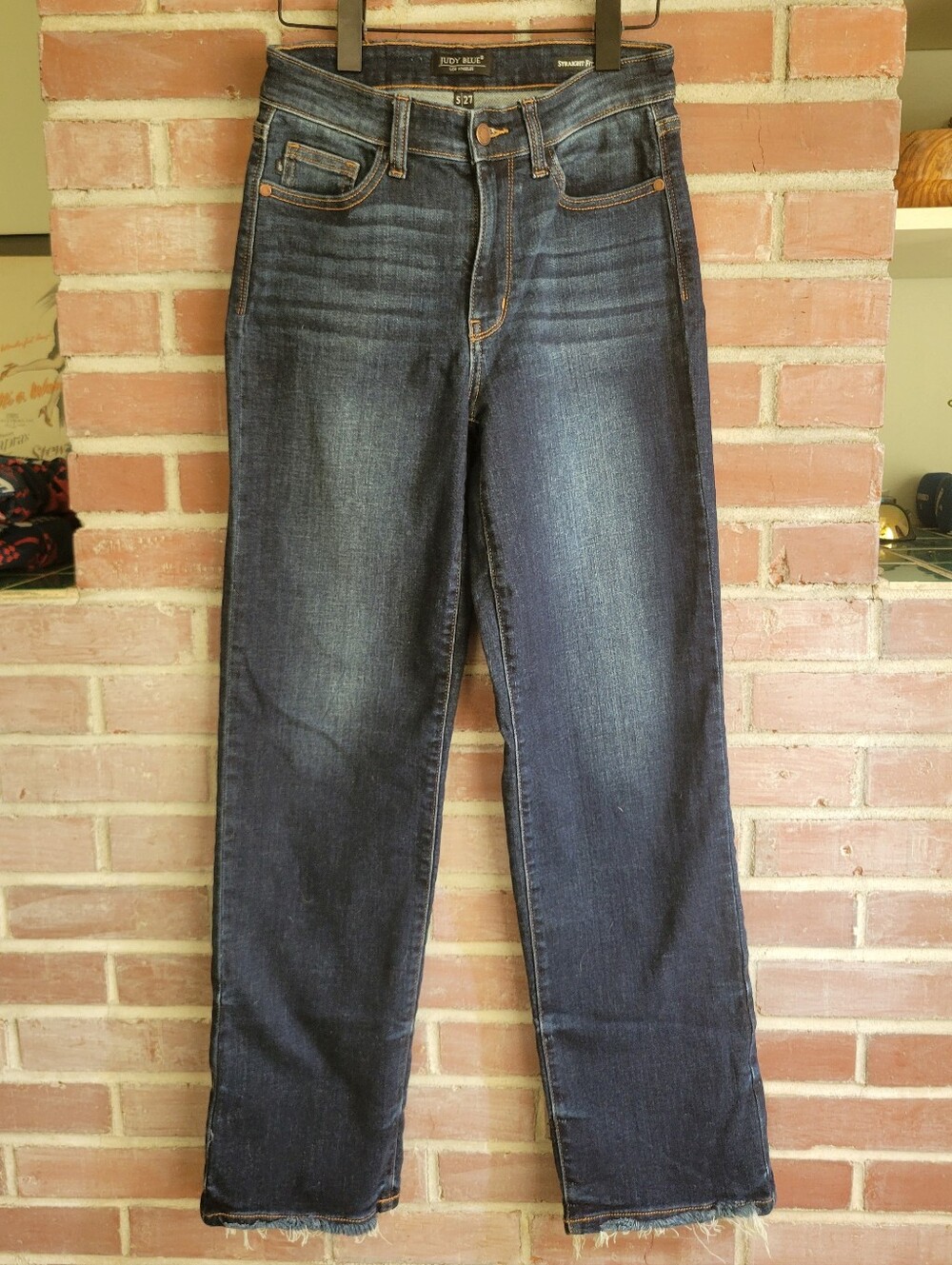 Judy Blue Straight Leg Jeans in Dark Blue Wash